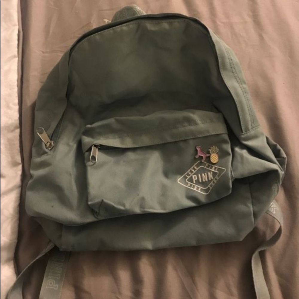 Pink Victoria’s Secret mini backpack 🎒